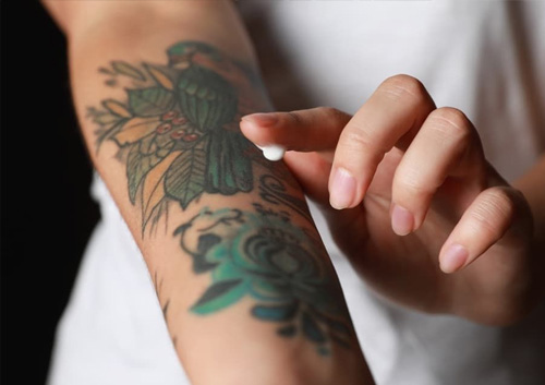 Dövme Bakımı: İlk 2 Hafta Yapmanız ve Yapmamanız Gerekenler